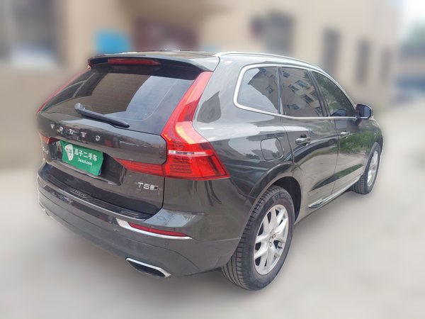 Volvo XC60 2020, 61700 км, за 18876 USD - фото 6