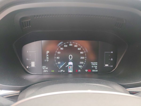 Volvo XC60 2020, 61700 км, за 18876 USD - фото 12