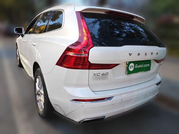 Volvo XC60 2020, 115600 км, за 18404 USD - фото 8