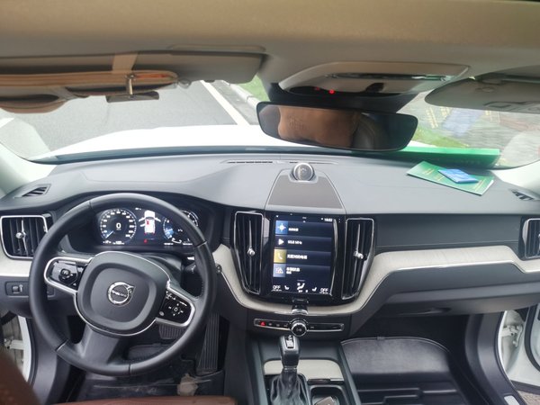 Volvo XC60 2020, 41800 км, за 20692 USD - фото 10