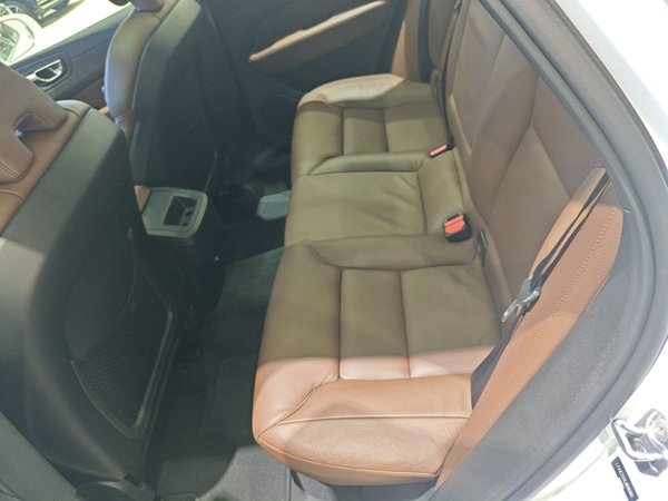 Volvo XC60 2020, 47500 км, за 21960 USD - фото 20