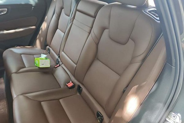Volvo XC60 2021, 62200 км, за 20033 USD - фото 20