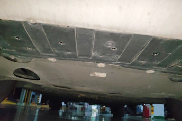 Volvo XC60 2021, 90399 км, за 18964 USD - фото 24