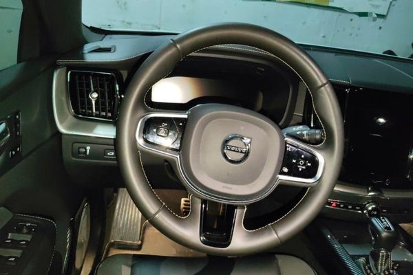 Volvo XC60 2021, 90399 км, за 18964 USD - фото 10