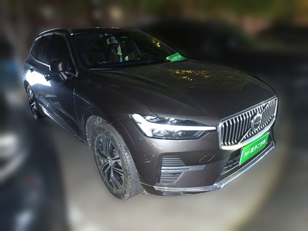 Volvo XC60 2022, 63000 км, за 23929 USD