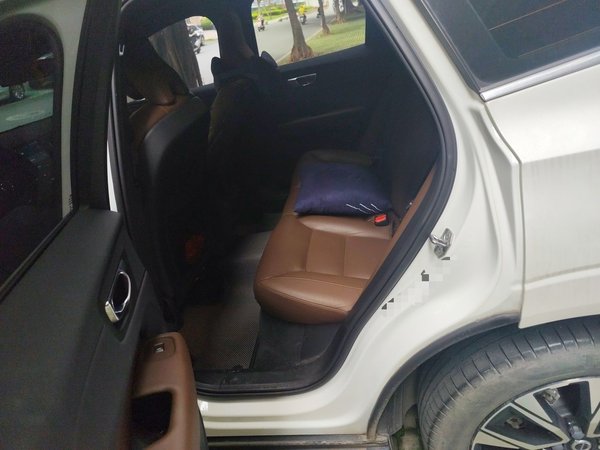 Volvo XC60 2023, 42600 км, за 24816 USD - фото 14