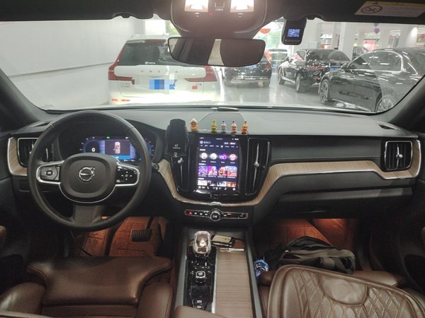 Volvo XC60 2023, 54900 км, за 25460 USD - фото 13