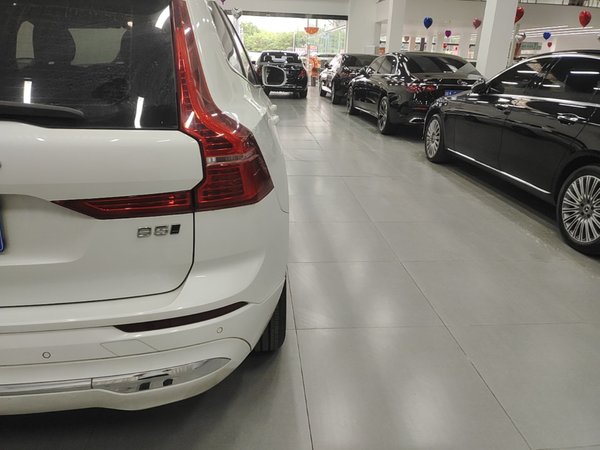Volvo XC60 2023, 54900 км, за 25460 USD - фото 7