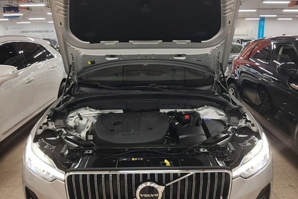 Volvo XC60 2024, 35700 км, за 28460 USD - фото 24