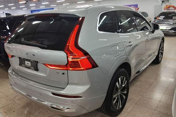 Volvo XC60 2024, 35700 км, за 28460 USD - фото 6