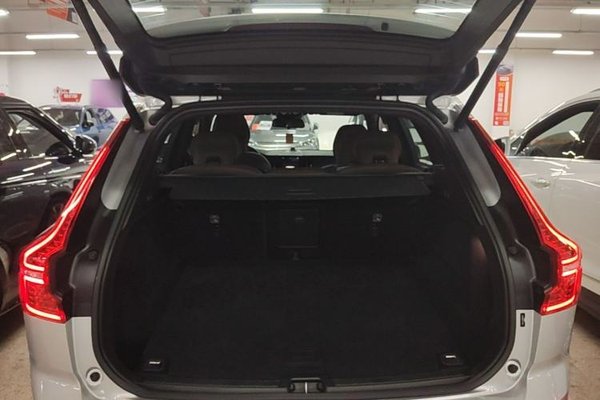 Volvo XC60 2024, 35700 км, за 28460 USD - фото 22