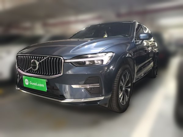 Volvo XC60 · 2025 год