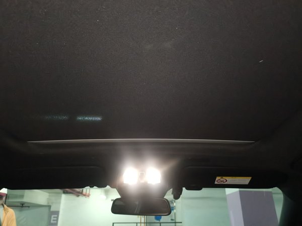 Volvo XC60 2025, 11800 км, за 26975 USD - фото 15