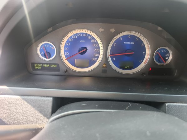 Volvo XC90 2011 2.5T R-Design, 2011 года