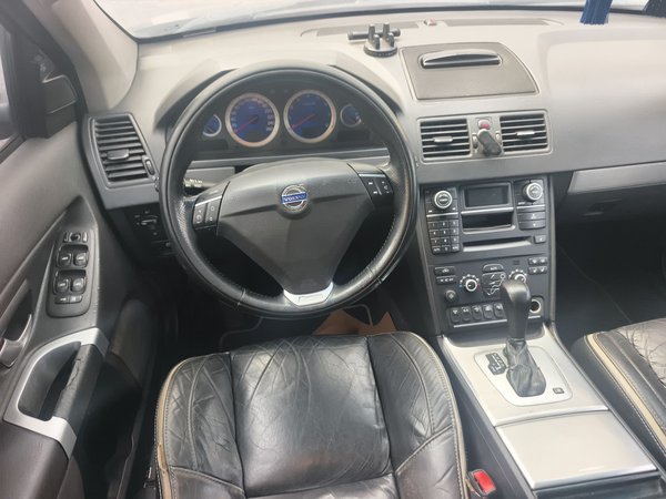 Volvo XC90 2011 2.5T R-Design, 2011 года