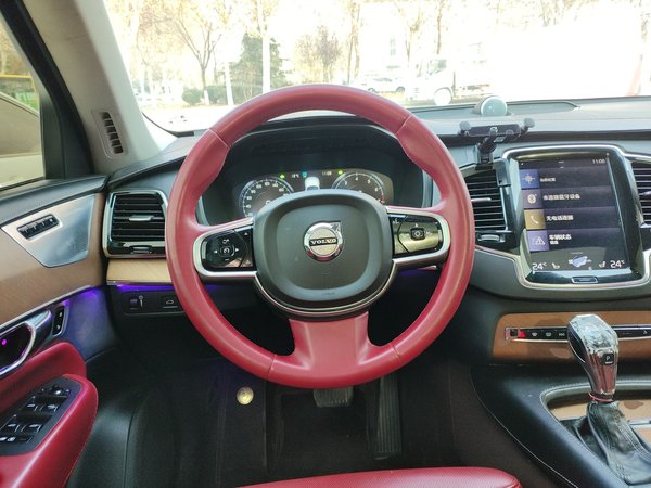 Volvo XC90 2015, 184000 км, за 16969 USD - фото 12