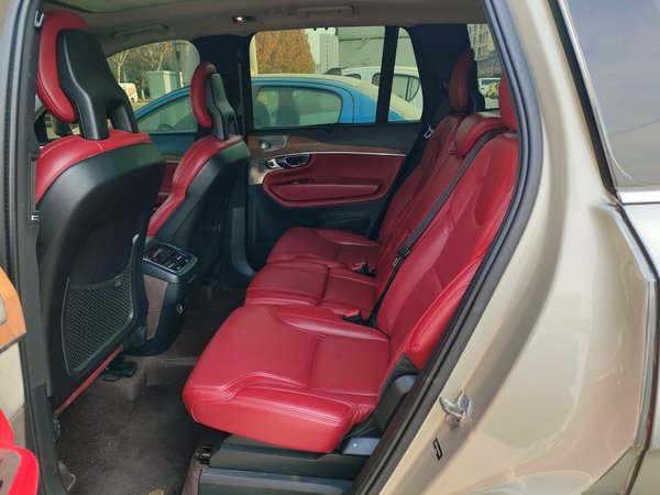 Volvo XC90 2015, 184000 км, за 16969 USD - фото 22