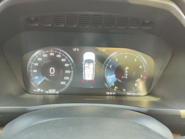 Volvo XC90 2015, 184000 км, за 16969 USD - фото 13