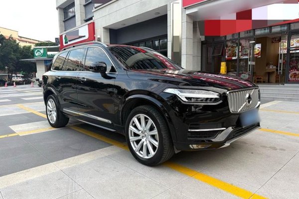 Volvo XC90 2018, 70500 км, за 26341 USD