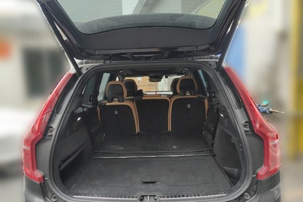 Volvo XC90 2018, 70500 км, за 26341 USD - фото 3