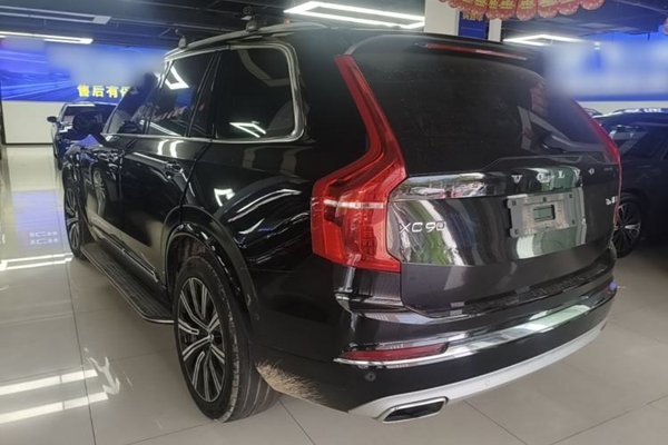 Volvo XC90 2020, 77000 км, за 37694 USD
