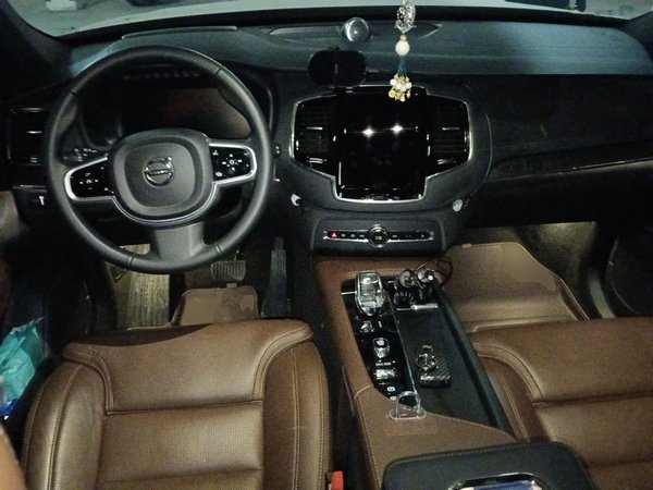 Volvo XC90 2021, 15100 км, за 47091 USD - фото 10