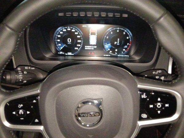 Volvo XC90 2021, 15100 км, за 47091 USD - фото 12