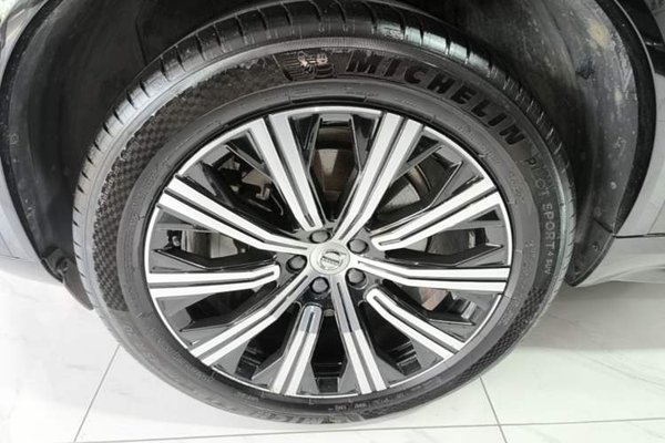 Volvo XC90 2022, 108699 км, за 31251 USD - фото 8