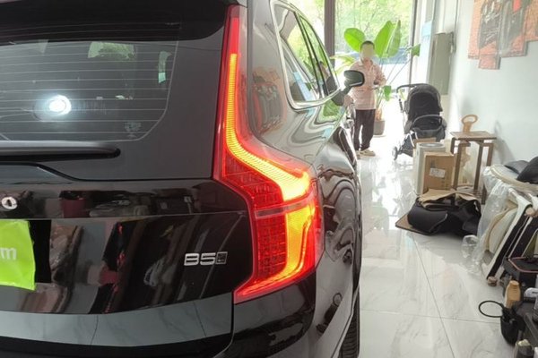 Volvo XC90 2022, 108699 км, за 31251 USD - фото 7