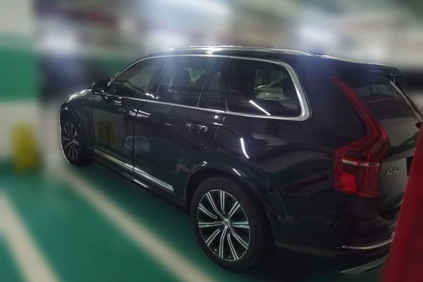 Volvo XC90 New Energy 2021, 103600 км, за 32609 USD - фото 20