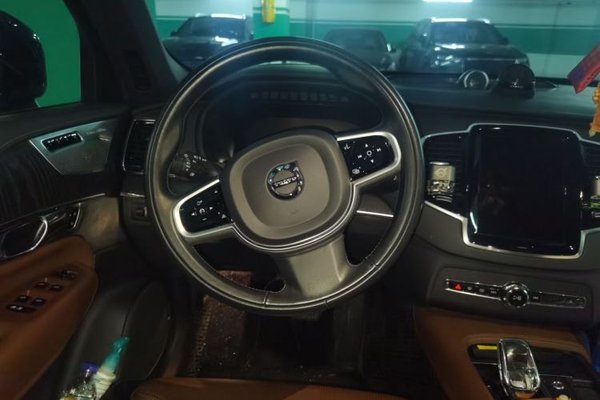Volvo XC90 New Energy 2021, 103600 км, за 32609 USD - фото 26