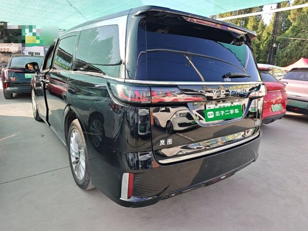 VOYAH Dream 2022, 121500 км, за 28663 USD