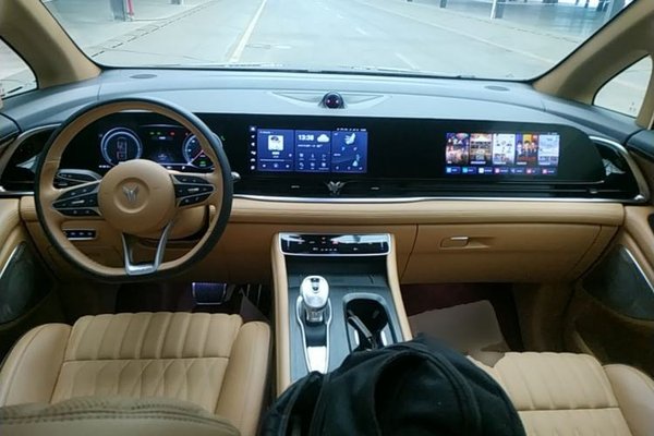 VOYAH Dream 2022, 35200 км, за 29407 USD - фото 12
