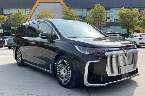 VOYAH Dream 2025, 15500 км, за 39116 USD