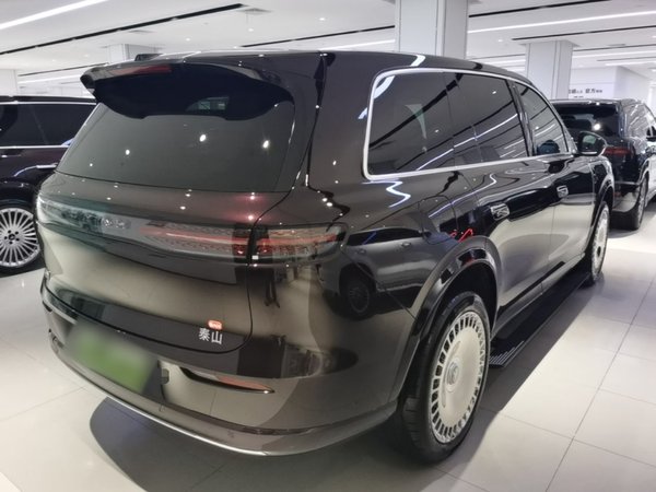 VOYAH Titan 2026, 5100 км, за 53426 USD - фото 6