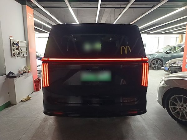 Wey Gaoshan 2025, 14000 км, за 41085 USD