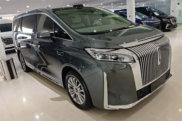 Wey Gaoshan 2025, 5200 км, за 41234 USD