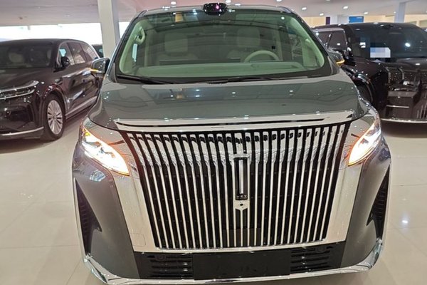 Wey Gaoshan 2025, 5200 км, за 41234 USD
