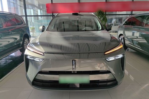 Wey Lanshan 2025, 26600 км, за 31377 USD