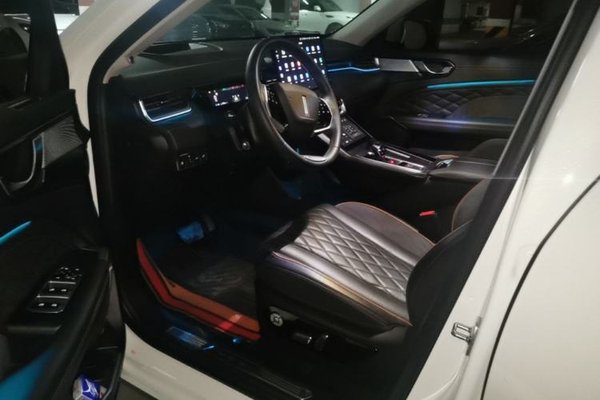 Wey Latte DHT-PHEV 2022, 51000 км, за 14930 USD - фото 16