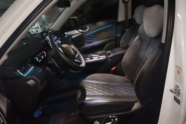 Wey Latte DHT-PHEV 2022, 51000 км, за 14930 USD - фото 15