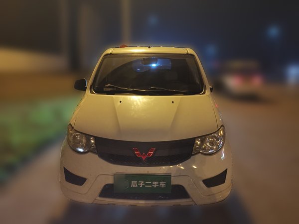 Wuling Hongguang 2015, 159100 км, за 4004 USD