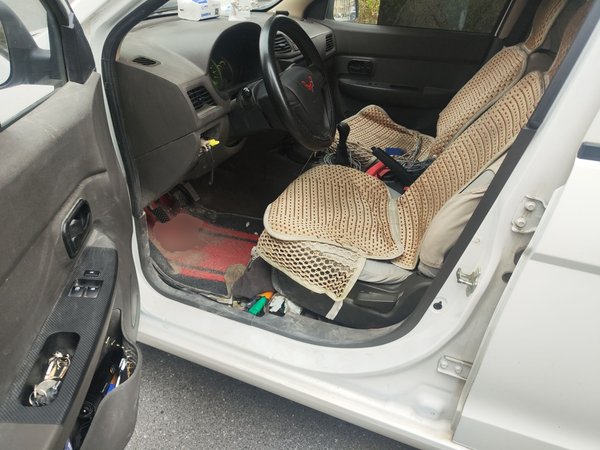 Wuling Hongguang 2020, 64300 км, за 5385 USD - фото 17