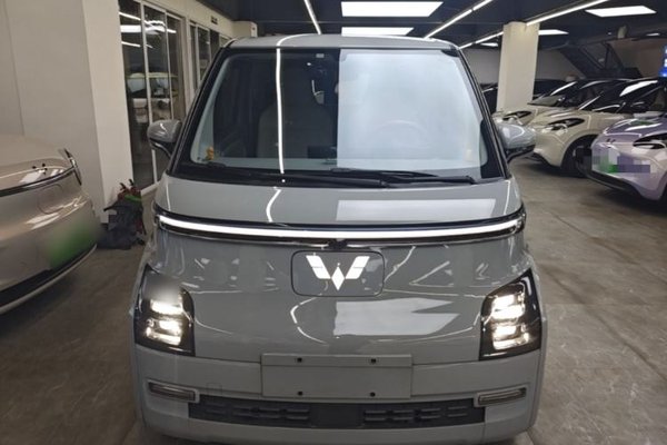 Wuling Air ev 2023, 21500 км, за 9011 USD