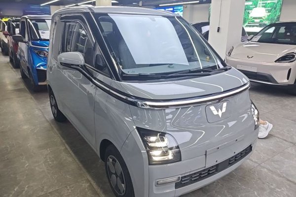 Wuling Air ev 2023, 21500 км, за 9011 USD