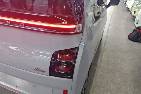 Wuling Air ev 2023, 21500 км, за 9011 USD - фото 9
