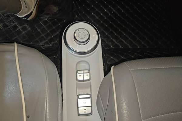 Wuling Air ev 2023, 22200 км, за 7746 USD - фото 16