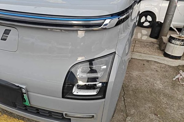 Wuling Air ev 2023, 24600 км, за 8790 USD - фото 8
