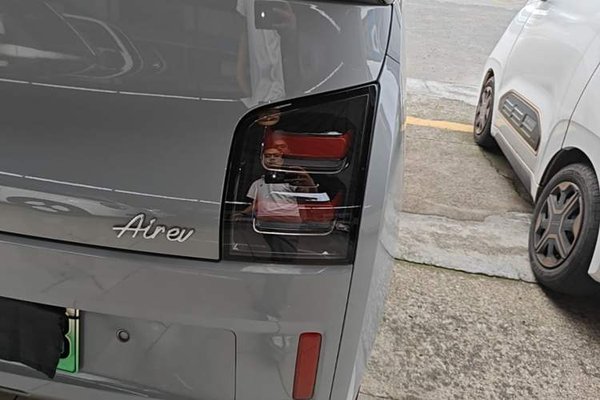 Wuling Air ev 2023, 24600 км, за 8790 USD - фото 9
