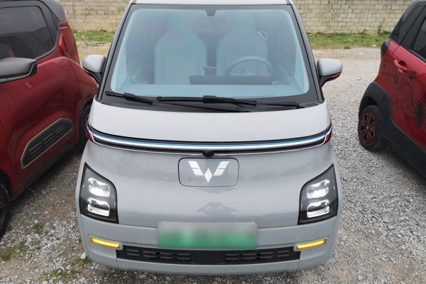 Wuling Air ev 2023, 31100 км, за 8261 USD